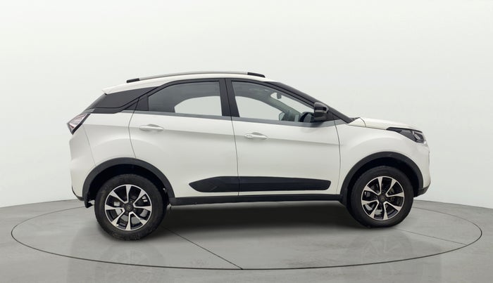 2021 Tata NEXON XZA PLUS SUNROOF PETROL, Petrol, Automatic, 21,426 km, Right Side View