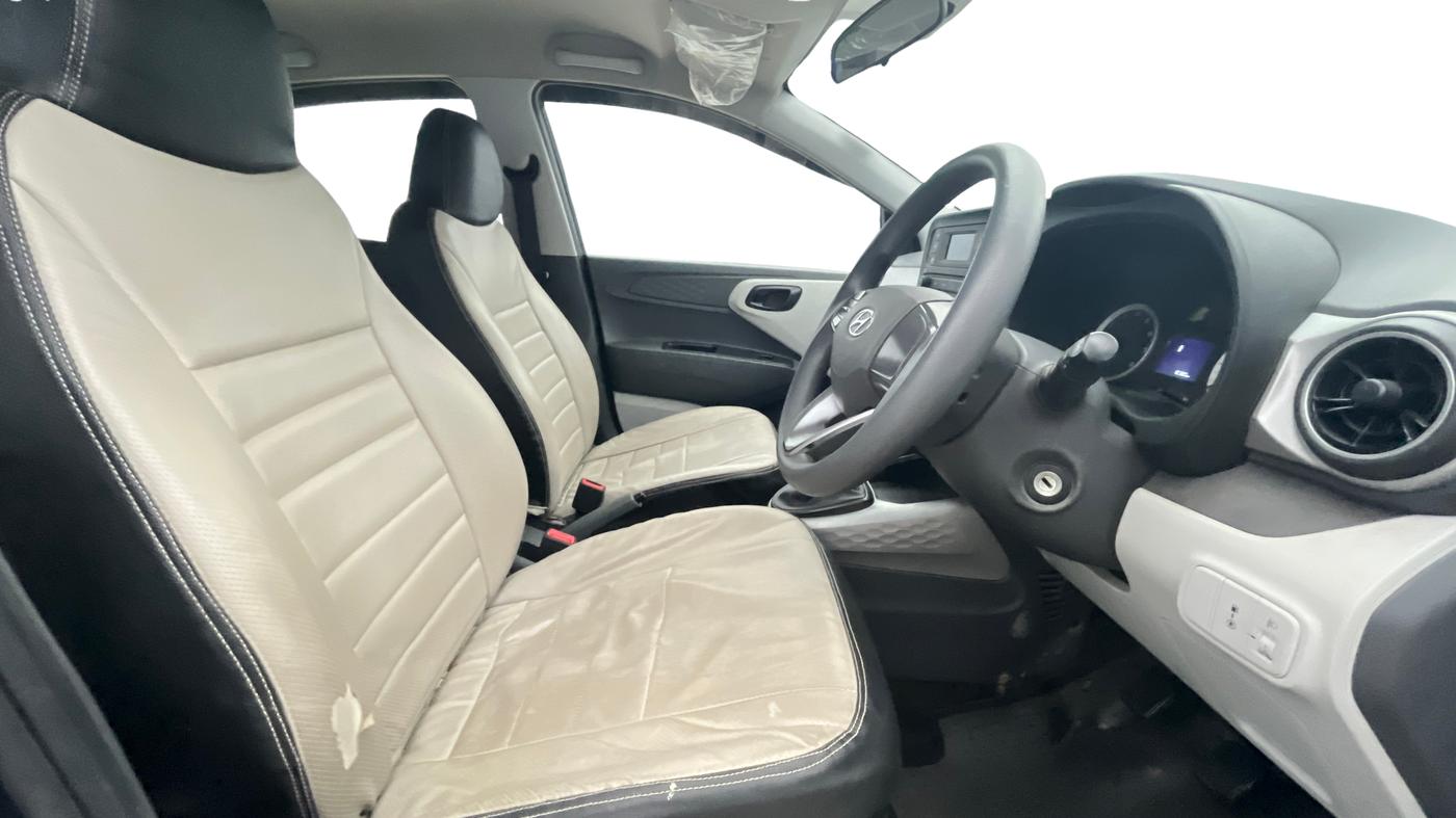 2022 Hyundai GRAND I10 NIOS MAGNA 1.2 KAPPA VTVT CNG, CNG, Manual, 18,423 km, Right Side Front Door Cabin