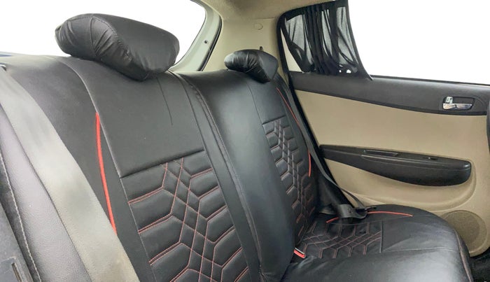 2014 Hyundai i20 ASTA 1.2, Petrol, Manual, 79,598 km, Right Side Rear Door Cabin