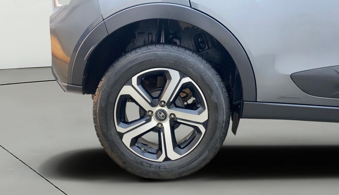 2022 Tata NEXON XZA PLUS SUNROOF PETROL, Petrol, Automatic, 63,715 km, Right Rear Wheel