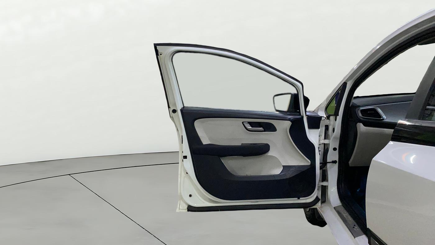2023 Tata ALTROZ XZA PLUS, Petrol, Automatic, 11,586 km, LHS Front Door
