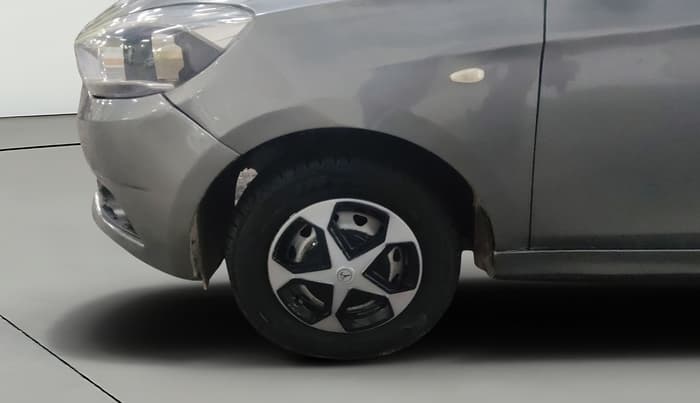 2018 Tata Tiago XM PETROL, Petrol, Manual, 70,355 km, Left Front Wheel