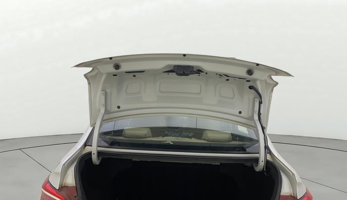 2016 Hyundai Xcent S 1.2, Petrol, Manual, 73,596 km, Boot Door Open