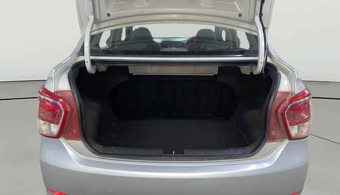 2016 Hyundai Xcent SX 1.2 (O), Petrol, Manual, 61,053 km, Boot Open Zoomed View