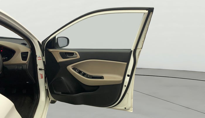 2015 Hyundai Elite i20 SPORTZ 1.2, Petrol, Manual, 68,266 km, RHS Front Door