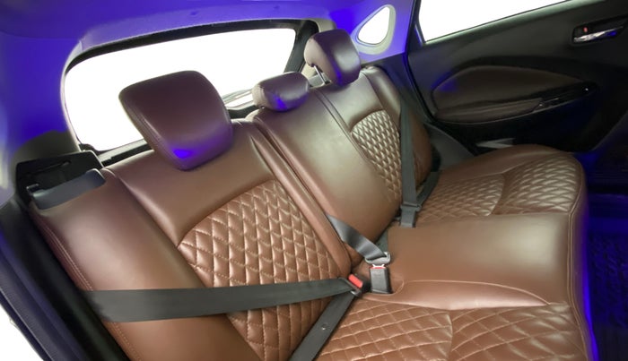 2023 Maruti FRONX ALPHA 1.0 TURBO MT, Petrol, Manual, 94,498 km, Right Side Rear Door Cabin