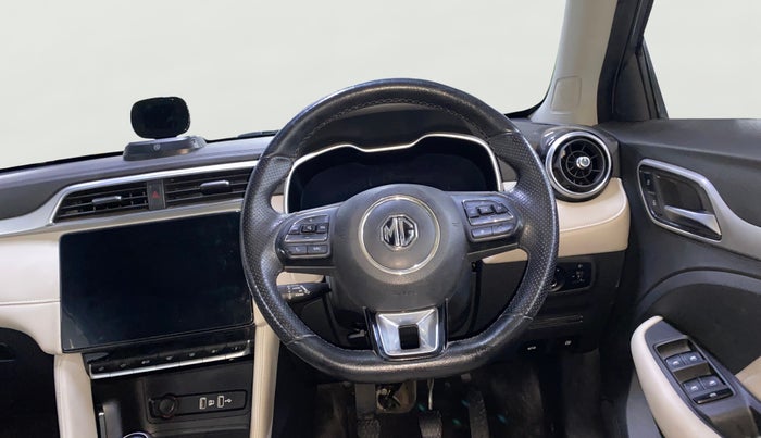 2022 MG ASTOR SHARP 1.5 MT, Petrol, Manual, 62,976 km, Steering Wheel Close Up