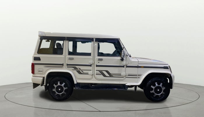 2020 Mahindra Bolero B6 (O), Diesel, Manual, 1,00,394 km, Right Side View