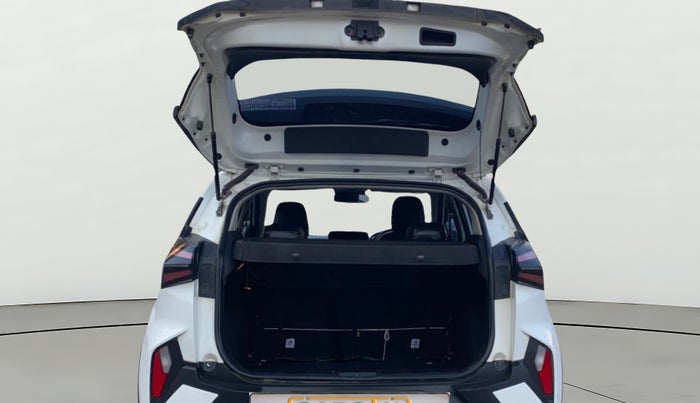 2024 Tata NEXON CREATIVE PLUS S 1.2 REVOTRON 6 MT, Petrol, Manual, 38,957 km, Boot Door Open