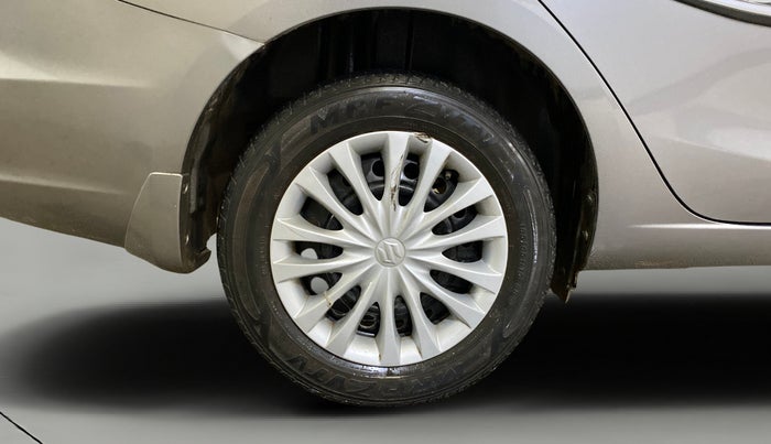 2016 Maruti Ciaz VXI+, Petrol, Manual, 53,901 km, Right Rear Wheel