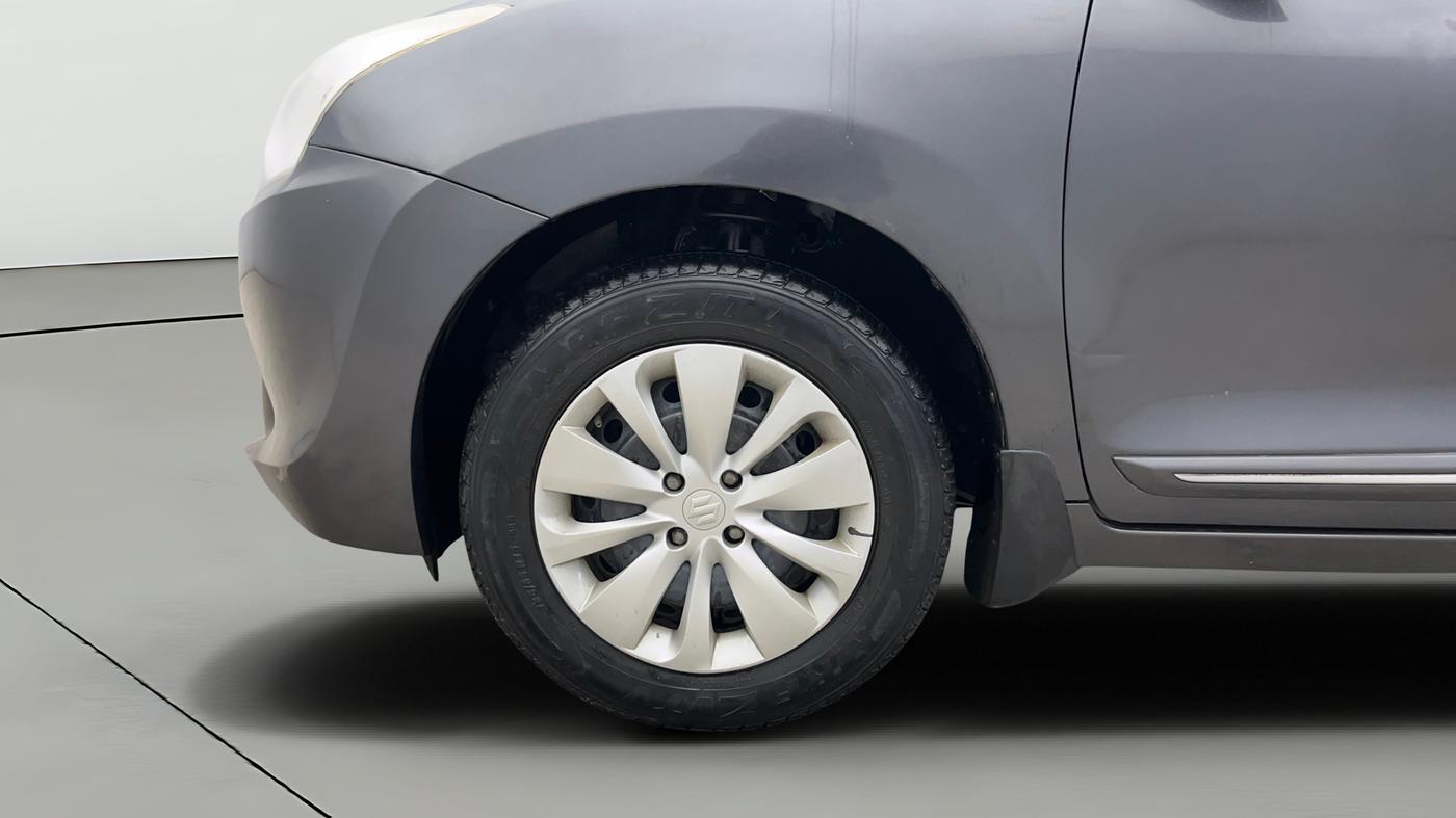 2018 Maruti Baleno DELTA PETROL 1.2, Petrol, Manual, 42,114 km, Left Front Wheel