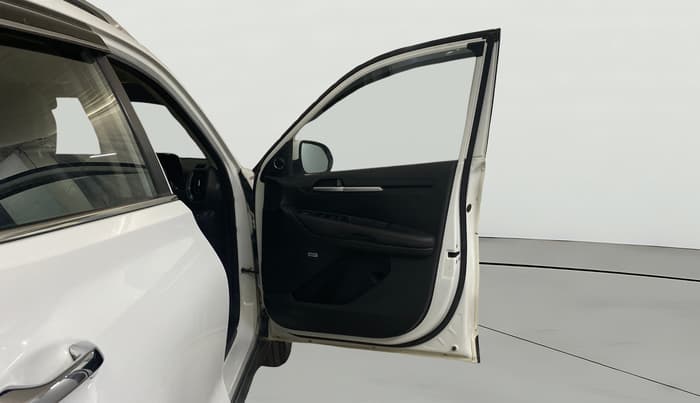 2022 KIA SONET GTX PLUS 1.5 AT, Diesel, Automatic, 84,044 km, RHS Front Door
