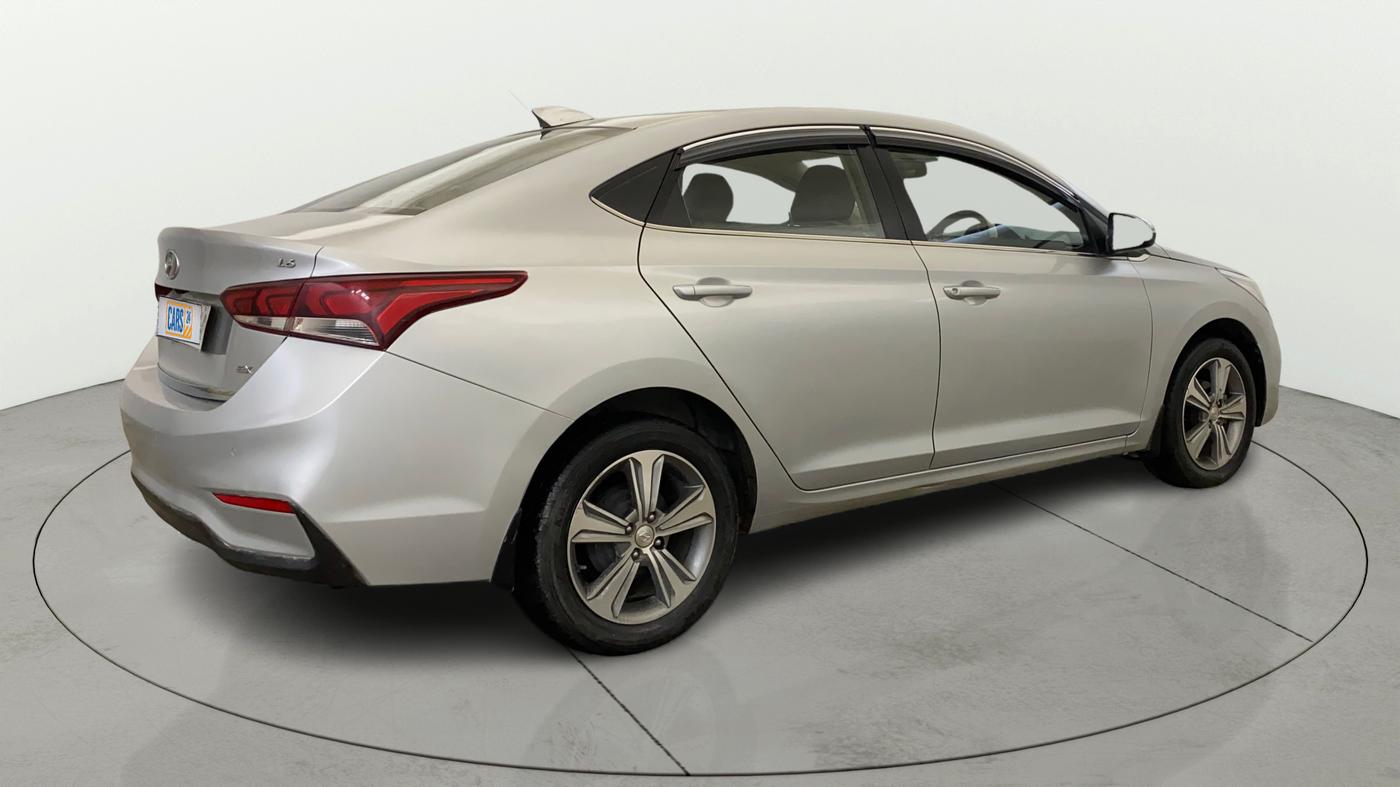 2017 Hyundai Verna 1.6 VTVT SX, Petrol, Manual, 51,750 km, Right Back Diagonal
