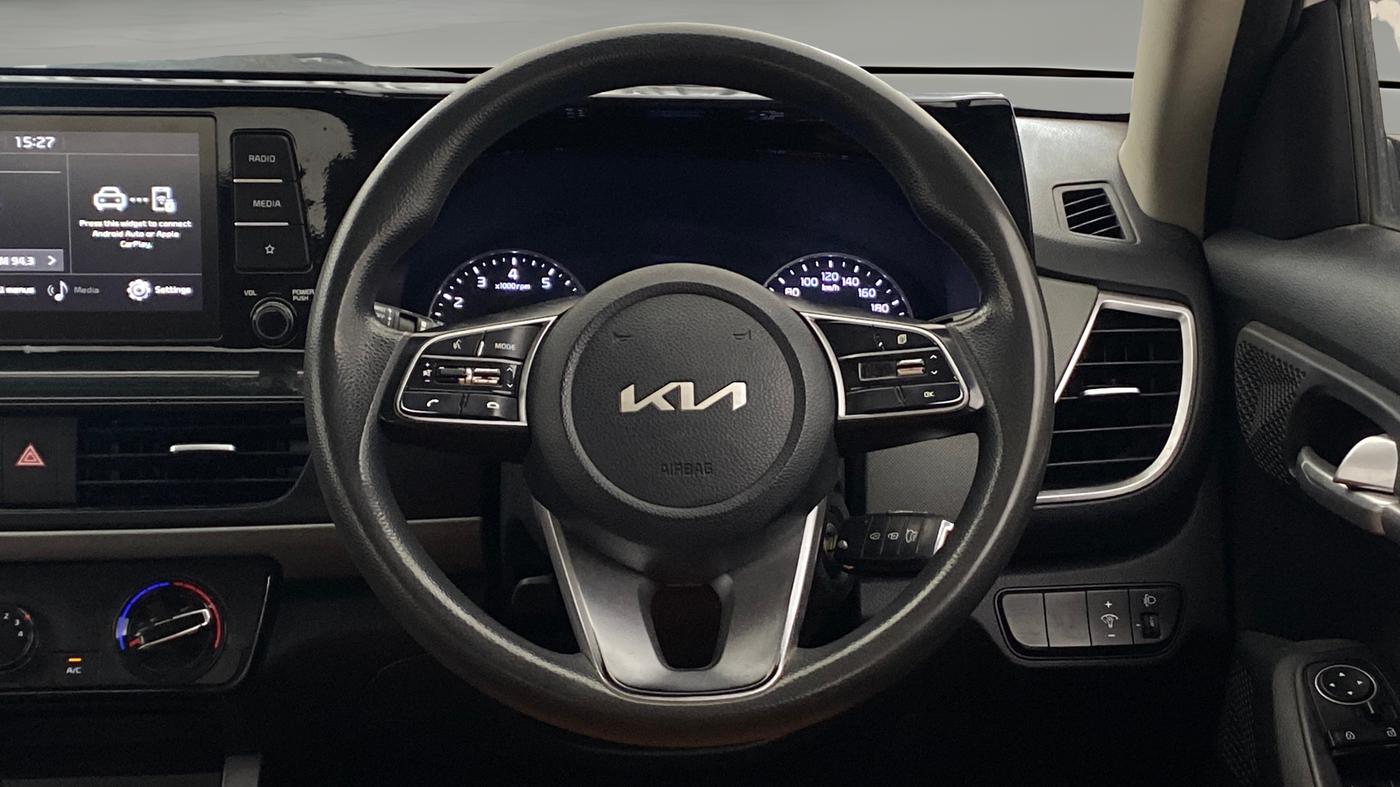 2021 KIA SELTOS HTK 1.5 PETROL, Petrol, Manual, 1,19,589 km, Steering Wheel Close Up