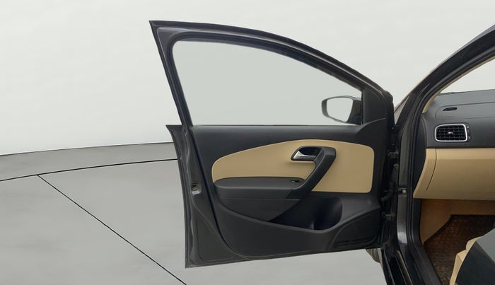 2016 Volkswagen Ameo HIGHLINE1.2L, Petrol, Manual, 40,904 km, LHS Front Door