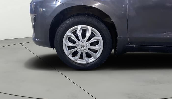 2015 Maruti Ertiga VXI, Petrol, Manual, 48,275 km, Left Front Wheel