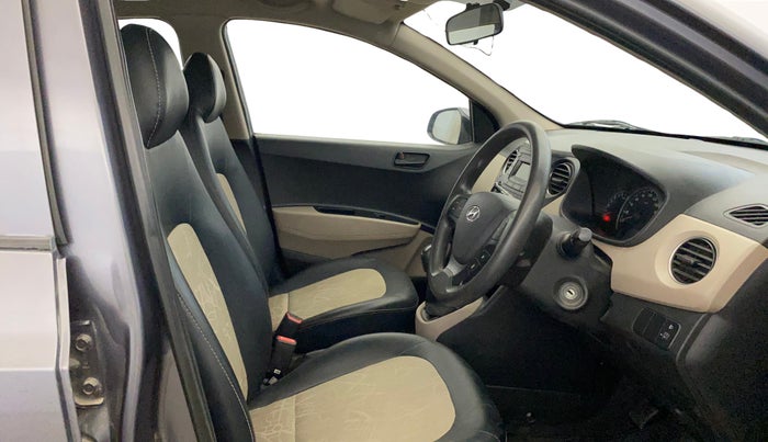 2018 Hyundai Grand i10 MAGNA 1.2 KAPPA VTVT, Petrol, Manual, 27,208 km, Right Side Front Door Cabin