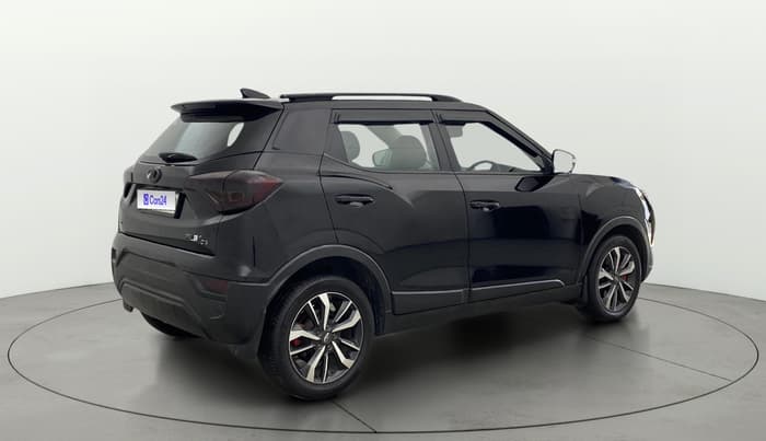 2019 Mahindra XUV300 W8 (O) 1.2 PETROL, Petrol, Manual, 82,849 km, Right Back Diagonal