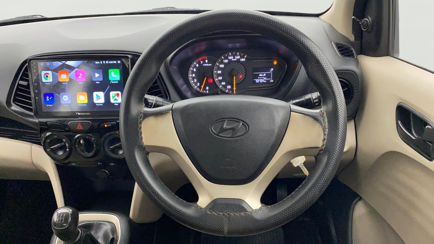 2020 Hyundai NEW SANTRO ERA EXECUTIVE, Petrol, Manual, 92,639 km, Steering Wheel Close Up