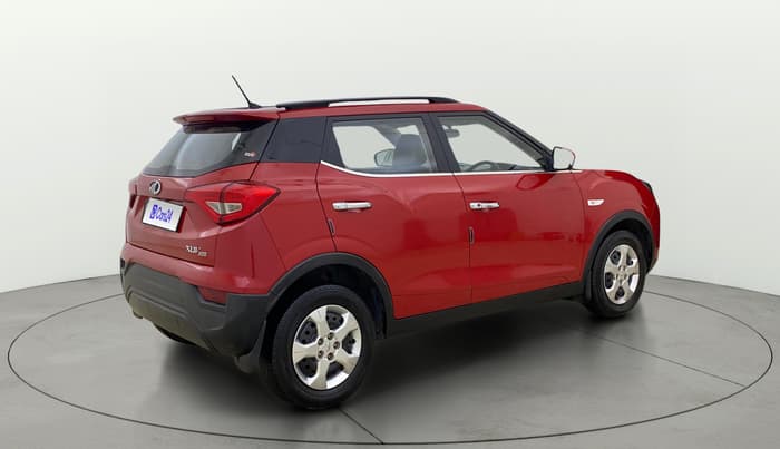 2022 Mahindra XUV300 W6 1.2 PETROL, Petrol, Manual, 22,804 km, Right Back Diagonal