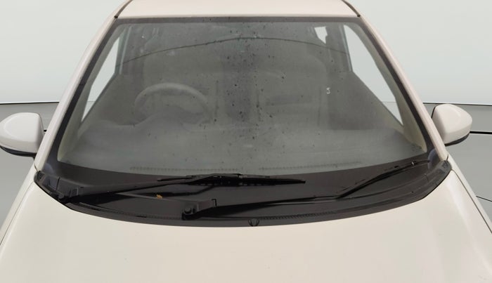 2016 Honda Amaze 1.5L I-DTEC S, Diesel, Manual, 1,05,076 km, Front Windshield