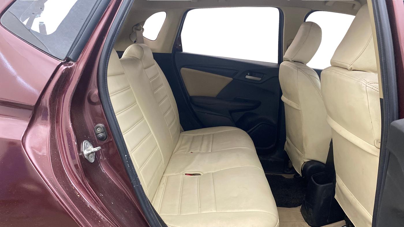2018 Honda Jazz 1.2L I-VTEC SV, Petrol, Manual, 1,32,805 km, Right Side Rear Door Cabin