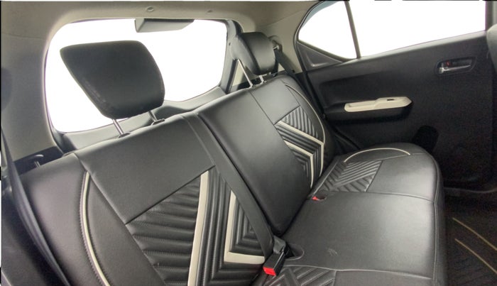 2018 Maruti IGNIS DELTA 1.2 AMT, Petrol, Automatic, 12,973 km, Right Side Rear Door Cabin