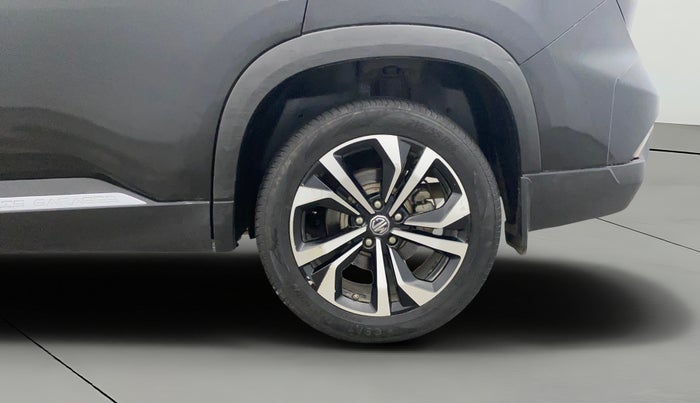 2023 MG HECTOR PLUS SHARP PRO 2.0 TURBO DIESEL 7 STR, Diesel, Manual, 74,430 km, Left Rear Wheel