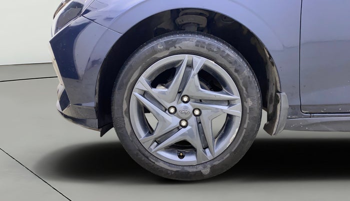 2021 Hyundai NEW I20 SPORTZ 1.2 MT, Petrol, Manual, 21,852 km, Left Front Wheel