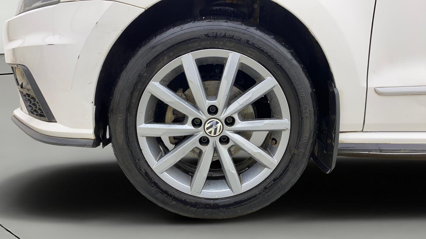 2021 Volkswagen Polo HIGHLINE PLUS 1.0L TSI AT, Petrol, Automatic, 96,181 km, Left Front Wheel