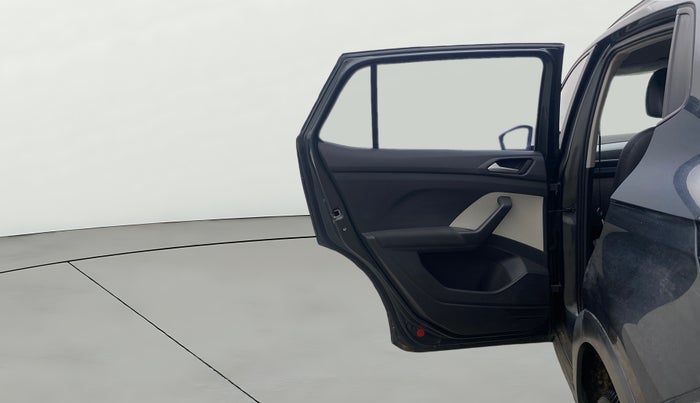 2023 Volkswagen TAIGUN Topline 1.0 TSI MT (Electric Seats), Petrol, Manual, 32,049 km, LHS Rear Door