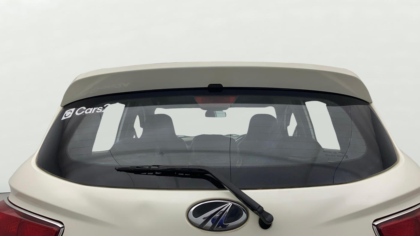 2016 Mahindra Kuv100 K8 6 STR, Petrol, Manual, 55,029 km, Rear Windshield