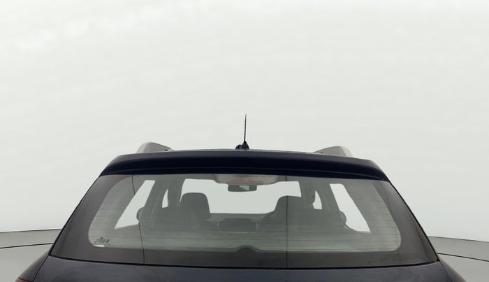 2021 Hyundai VENUE S 1.2, Petrol, Manual, 31,176 km, Rear Windshield