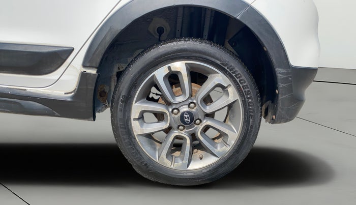 2016 Hyundai i20 Active 1.2 SX, Petrol, Manual, 69,106 km, Left Rear Wheel