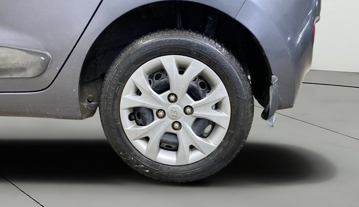 2016 Hyundai Grand i10 MAGNA 1.2 KAPPA VTVT, Petrol, Manual, 17,104 km, Left Rear Wheel