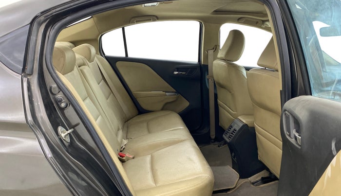 2016 Honda City 1.5L I-VTEC VX, Petrol, Manual, 77,152 km, Right Side Rear Door Cabin