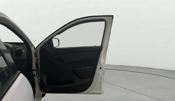 2016 Renault Kwid RXT 0.8, Petrol, Manual, 85,540 km, RHS Front Door