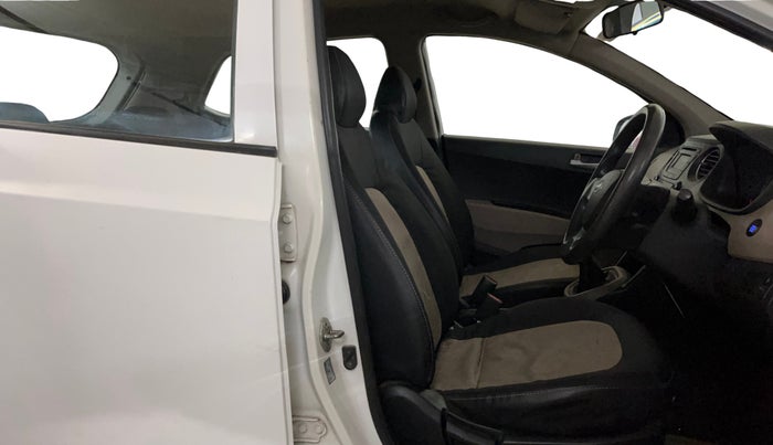 2014 Hyundai Grand i10 SPORTZ 1.2 KAPPA VTVT, Petrol, Manual, 60,821 km, Right Side Front Door Cabin