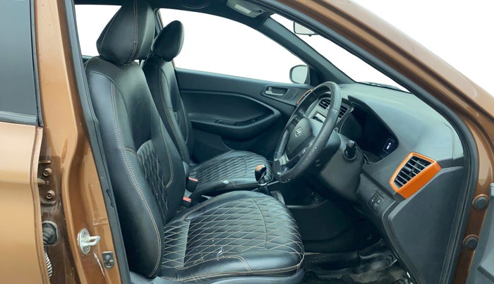 2015 Hyundai i20 Active 1.4 SX, Diesel, Manual, 79,717 km, Right Side Front Door Cabin