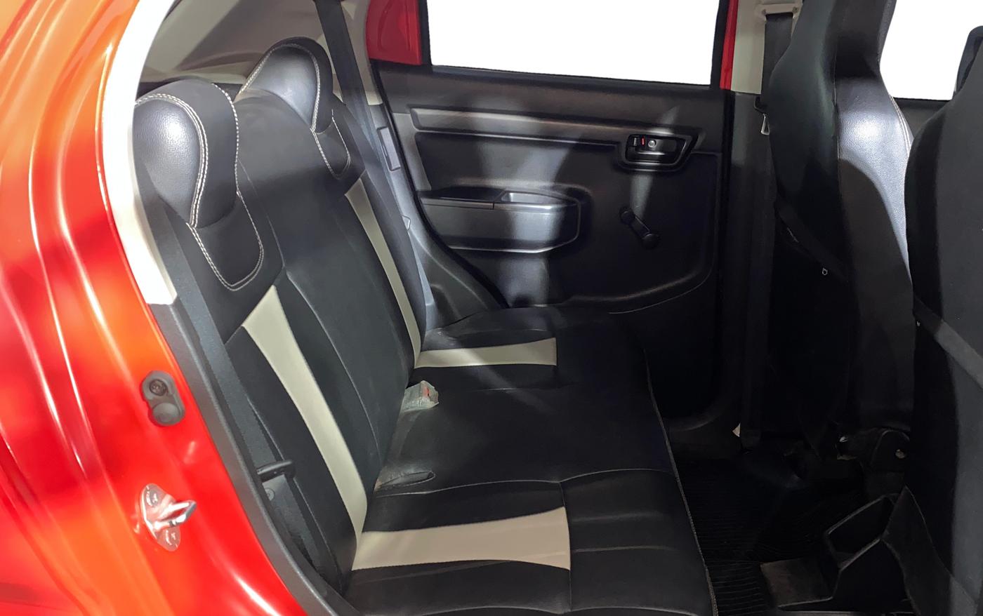 2022 Maruti S PRESSO VXI (O) CNG, CNG, Manual, 21,554 km, Right Side Rear Door Cabin
