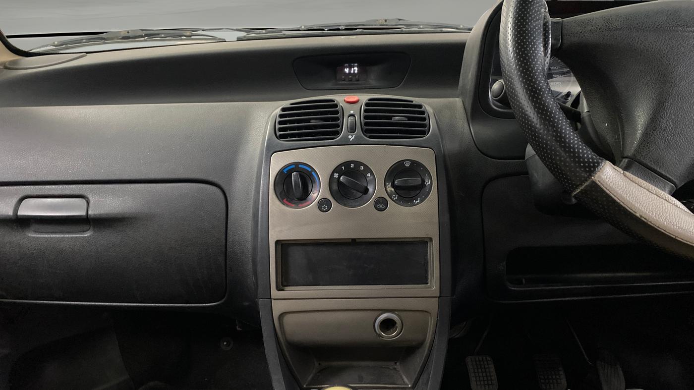 2017 Tata Indigo ECS GLS, CNG, Manual, 70,171 km, Air Conditioner