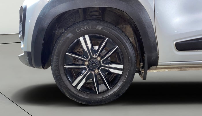 2023 Renault Kwid CLIMBER AMT 1.0, Petrol, Automatic, 11,924 km, Left Front Wheel