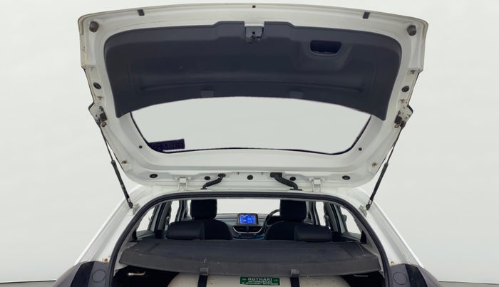 2021 Tata ALTROZ XZ PETROL, CNG, Manual, 69,986 km, Boot Door Open