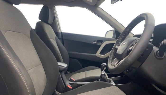 2017 Hyundai Creta SX PLUS 1.6 PETROL, Petrol, Manual, 99,631 km, Right Side Front Door Cabin