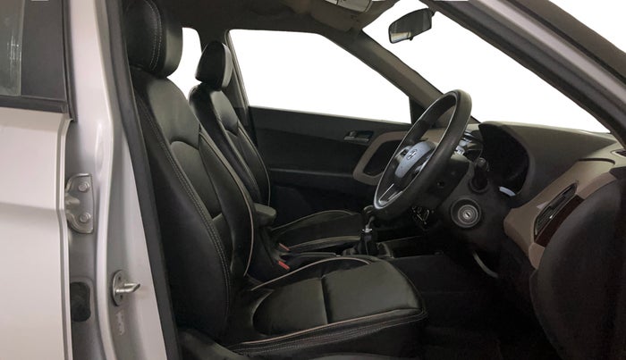 2016 Hyundai Creta S 1.6 PETROL, Petrol, Manual, 58,584 km, Right Side Front Door Cabin