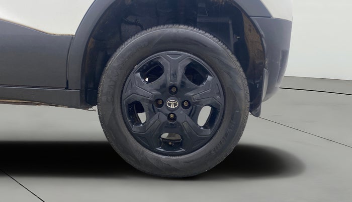 2022 Tata PUNCH ACCOMPLISHED MT, Petrol, Manual, 34,966 km, Left Rear Wheel