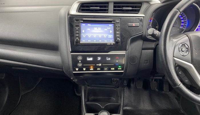 2017 Honda Jazz 1.2L I-VTEC VX, Petrol, Manual, 68,040 km, Air Conditioner