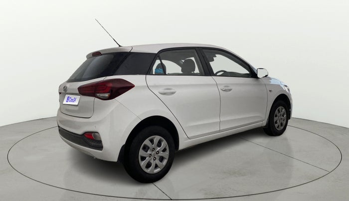 2019 Hyundai Elite i20 MAGNA PLUS 1.2, Petrol, Manual, 82,309 km, Right Back Diagonal