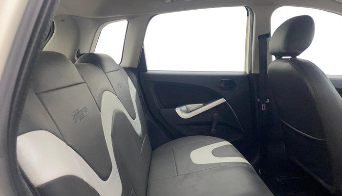 2012 Ford Figo ZXI 1.2 PETROL, Petrol, Manual, 63,222 km, Right Side Rear Door Cabin