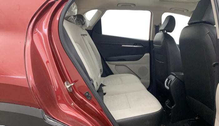 2021 KIA SONET HTX 1.0 IMT, Petrol, Manual, 40,355 km, Right Side Rear Door Cabin